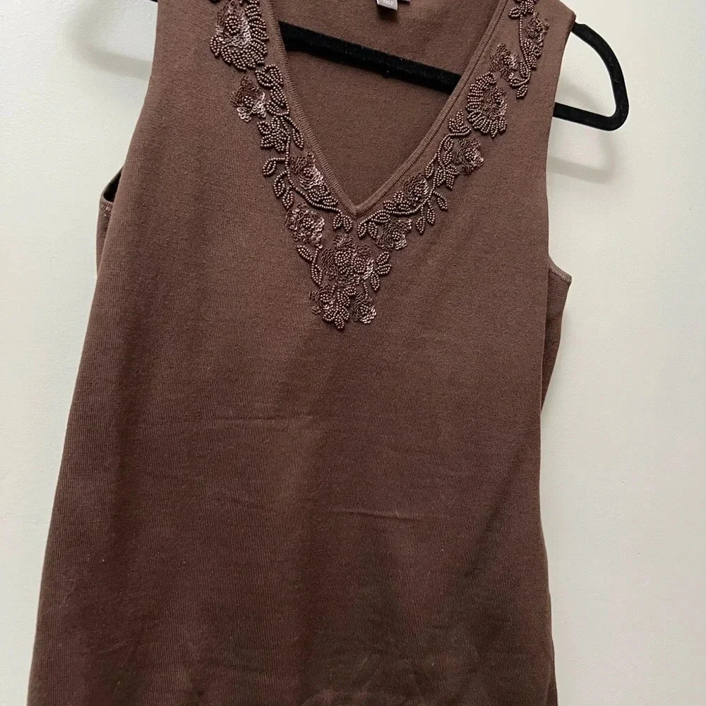Ann Taylor brown beaded v-neck sweater silk-blend sleeveless top medium - Picture 11 of 17